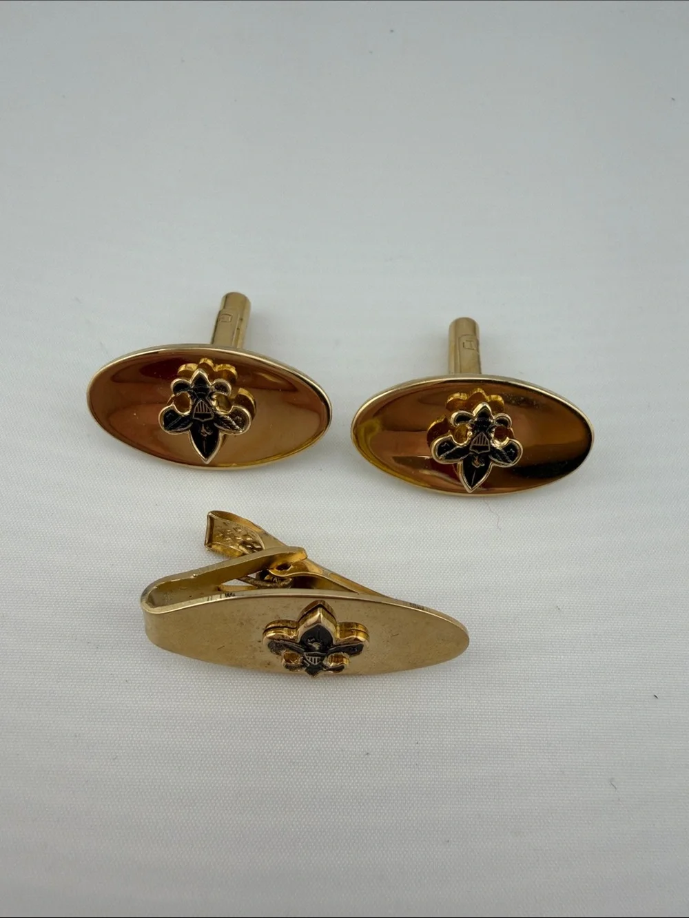 Gold-Tone Fleur de Lis (Boyscouts) Cufflinks and Tie Clip Set